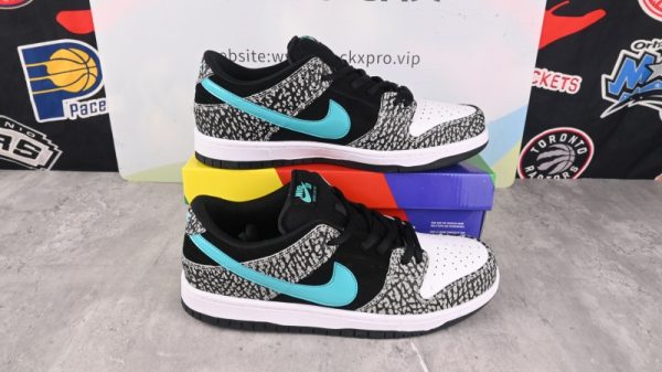 Nike SB Dunk Low atmos Elephant BQ6817-009 - Image 5