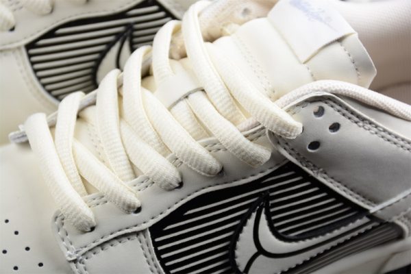 Nike SB Dunk Low AW2011-631 - Image 2