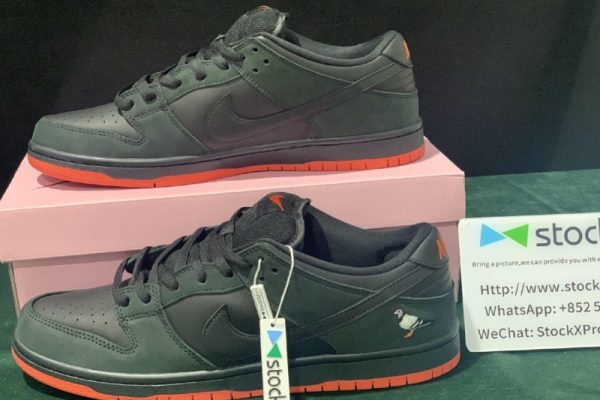 Nike SB Dunk Low TRD QS Black Pigeon 883232-008