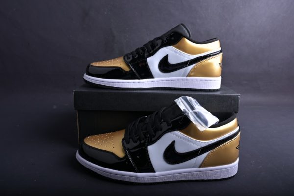Jordan 1 Low Gold Toe CQ9447-700