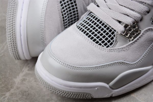 Jordan 4 Retro Frozen Moments AQ9129-001 - Image 3