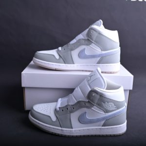 Jordan 1 Mid Wolf Grey Aluminum (W)  BQ6472-105