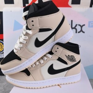 Jordan 1 Mid Barely Orange (W) BQ6472-800