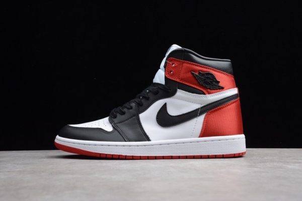 Jordan 1 Retro High Satin Black Toe (W)(SP batch) CD0461-016
