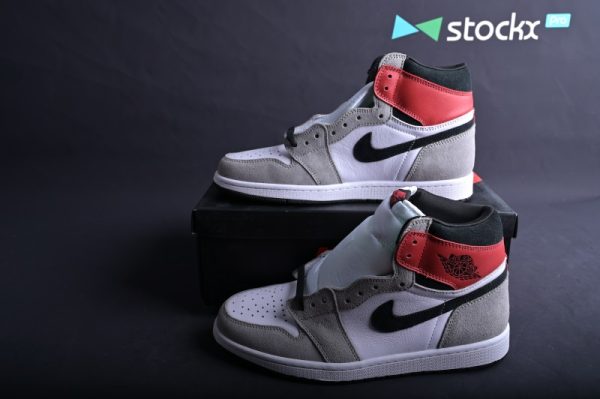 Air Jordan 1 High Smoke Grey Red 555088-126