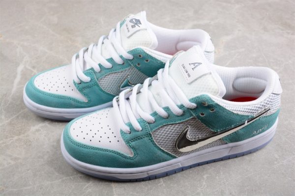 April Skateboards x Nk SB Dunk Low FD2562-400 - Image 4