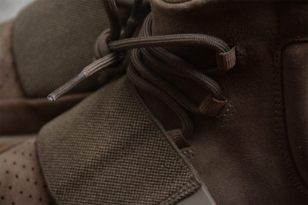 adidas Yeezy Boost 750 Light Brown Gum (Chocolate)(SP batch) BY2456 - Image 2