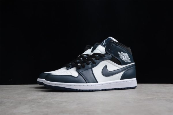 Jordan 1 Mid Armory Navy 554724-411 - Image 2