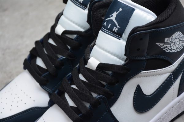 Jordan 1 Mid Armory Navy 554724-411 - Image 4