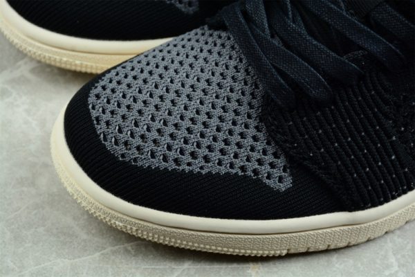Air Jordan 1 Low Flyknit  AH4506-010 - Image 3