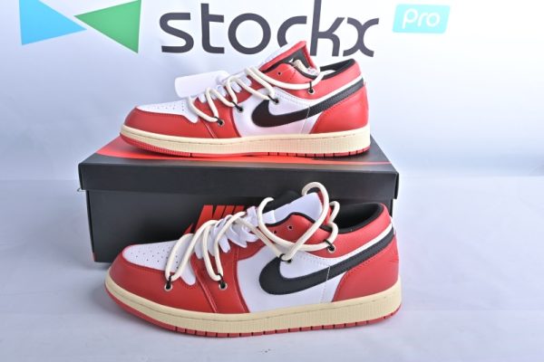 Air Jordan 1 Low   Chicago   553558-118