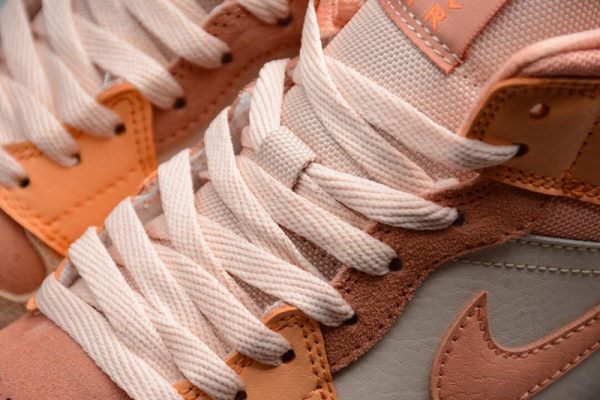 Jordan 1 Mid Apricot Orange (W) DH4270-800 - Image 3
