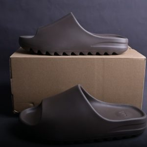 (Free Shipping)Kanye West x Yeezy Slide Resin Soot G55495
