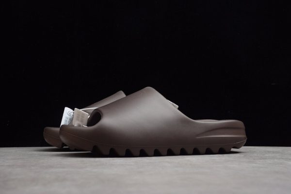 (Free Shipping)Kanye West x Yeezy Slide Resin Soot G55495 - Image 3