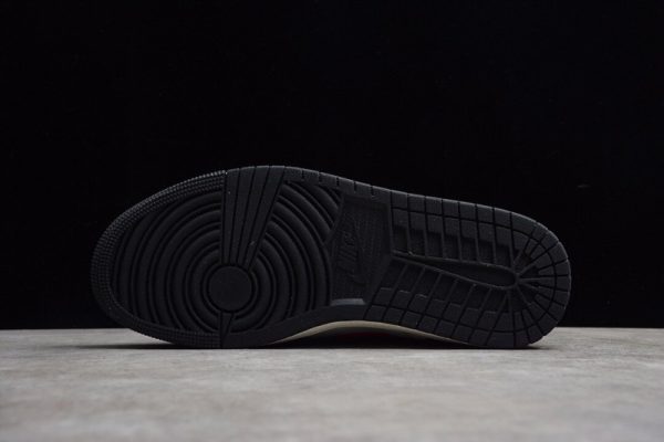 Jordan 1 Retro High Black Gym Red  555088-061 - Image 2