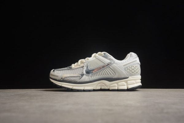 Nike Zoom Vomero 5 Photon Dust Metallic Silver (Women's) FD0884-025
