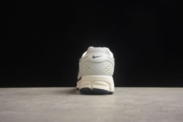 Nike Zoom Vomero 5 Photon Dust Metallic Silver (Women's) FD0884-025 - Image 5