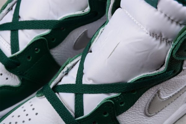 Jordan 1 Retro High OG Gorge Green DZ5485-303 - Image 3
