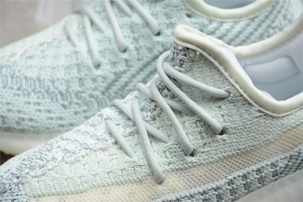 Kid  adidas Yeezy Boost 350 V2 FW3046 - Image 2