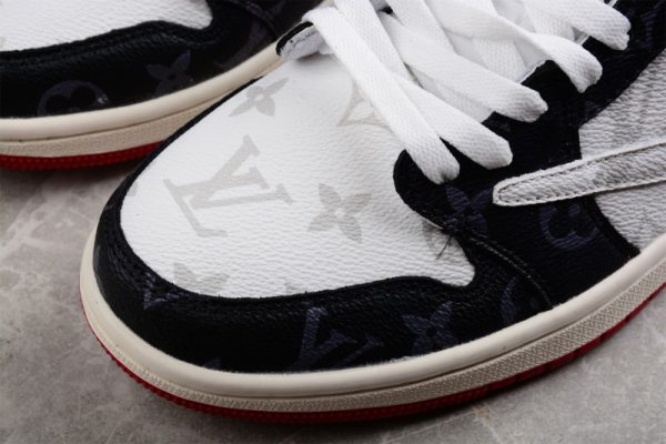 Travis Scott x Nike Air Jordan 1 Low OG SP Grey/Black/Beige (Retail Batch) DM7866-318 - Image 3