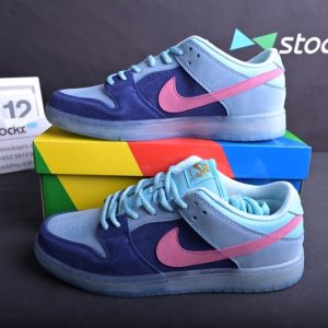 Nike SB Dunk Low Run The Jewels DO9404-400