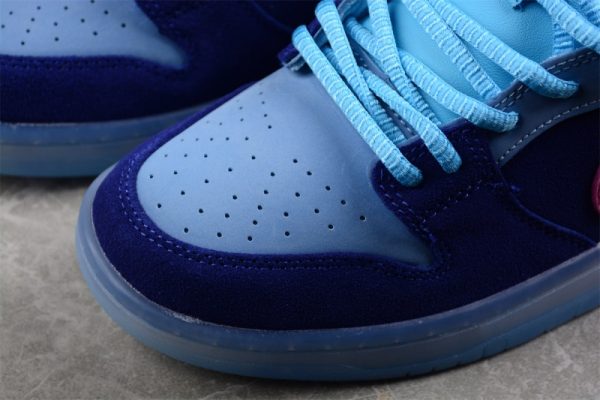 Nike SB Dunk Low Run The Jewels DO9404-400 - Image 4