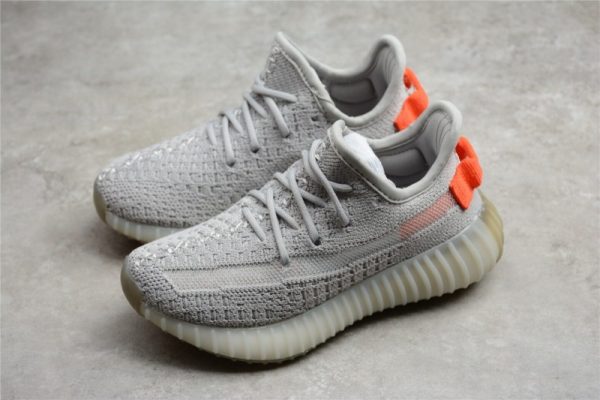 Kid  adidas Yeezy Boost 350 V2 Tail Light  FX9017 - Image 4