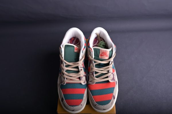 Nike Dunk SB Low Freddy Krueger 313170-202 - Image 4