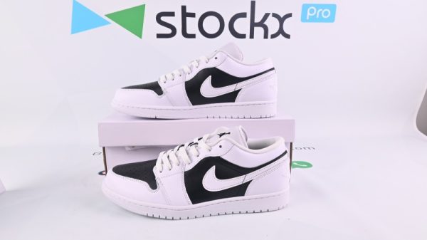 Jordan 1 Low Panda (W)  DC0774-100