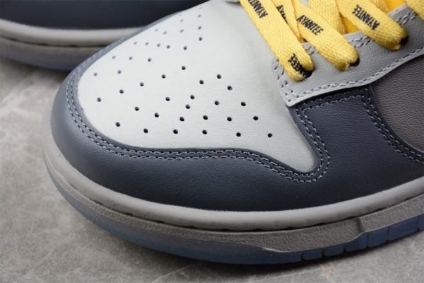 Nike Dunk Low North Carolina A&T DR6187-001 - Image 3