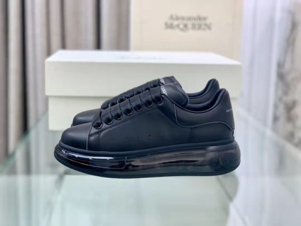 Alexander McQueen Oversized Black Shiny Sole(SP batch)604232WHX981000 - Image 2