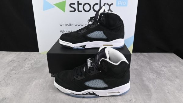 Jordan 5 Retro Oreo (2013)(SP Batch) 136027-035