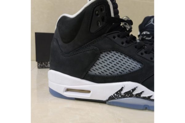 Jordan 5 Retro Oreo (2013)(SP Batch) 136027-035 - Image 4