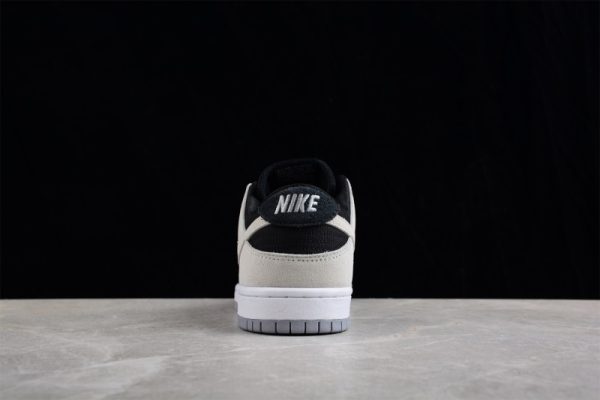 Nike SB Zoom Dunk Low Pro Black Wolf Grey White 854866-001 - Image 5