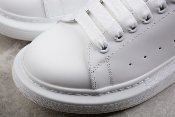 Alexander McQueen (SP batch) - Image 3