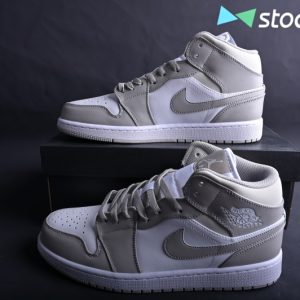 Air Jordan 1 Mid 'Linen'  554724-082