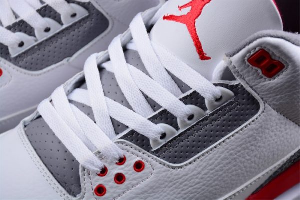 Jordan 3 Retro Fire Red (2022) DN3707-160 - Image 2