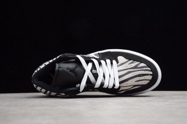 Jordan 1 Low Zebra (GS) 553560-057 - Image 4