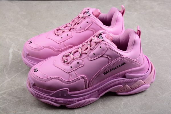Ba***ci*ga Triple S W1FC39023(SP batch) - Image 4