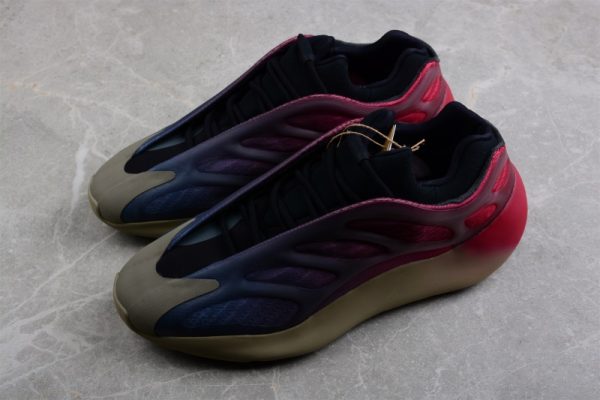 adidas Yeezy 700 V3 Fade Carbon(SP batch) GW1814 - Image 5