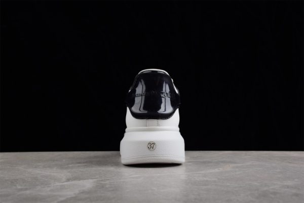 Alexander McQueen (SP batch) - Image 5