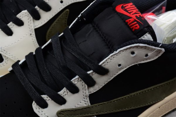 Travis Scott x Air Jordan 1 Low OG(SP batch)DZ4137-106 - Image 3
