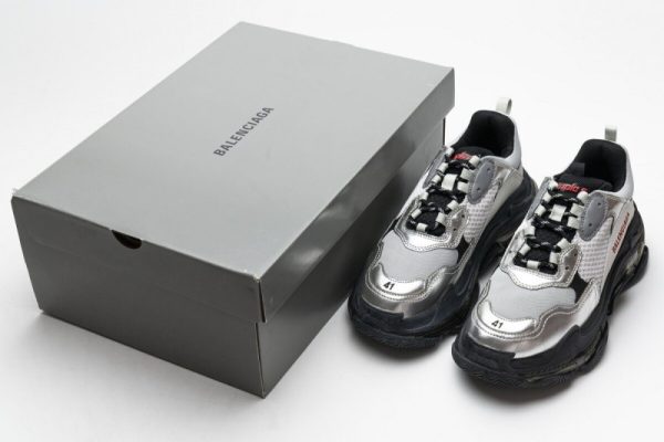 Ba***ci*ga Triple S Black Silver 541624 W09E1 7320(SP batch) - Image 4