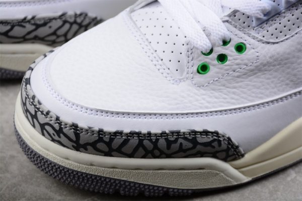 Jordan 3 Retro Lucky Green (W) CK9246-136 - Image 3