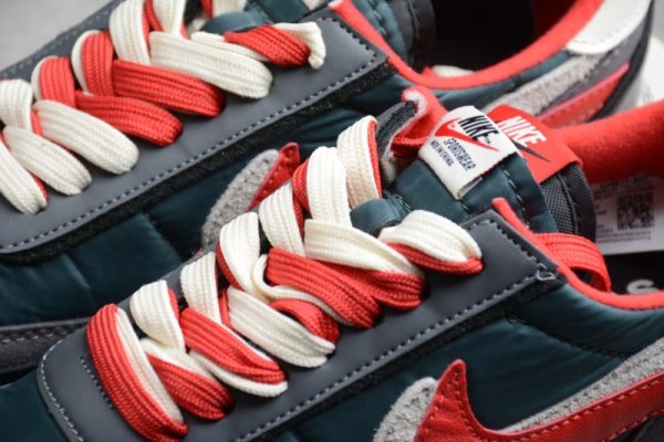 Nike LD Waffle sacai Undercover Midnight Spruce University Red DJ4877-300 - Image 4