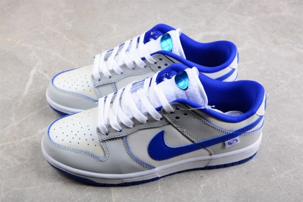 Nike SB Dunk Low GS Ivory Hyper Royal  FB1841-100 - Image 4
