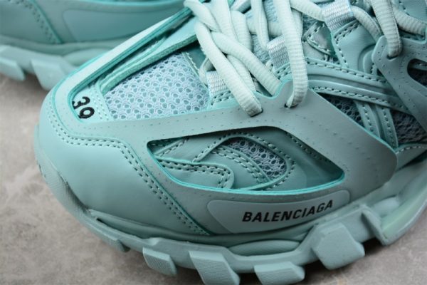Ba***ci*ga Track Metallic Light Blue(SP batch)542023W2FS84200 - Image 3