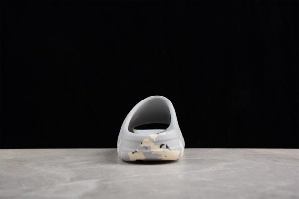 (Free Shipping)adidas Yeezy Slide Enflame Oil Painting White Grey GZ5553 - Image 5