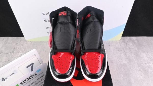 Air Jordan 1 High OG 'Bred Patent' 555088-063 - Image 3