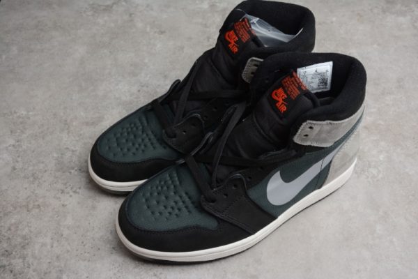 Jordan 1 Retro High Element Gore-Tex Black Particle Grey DB2889-001 - Image 4